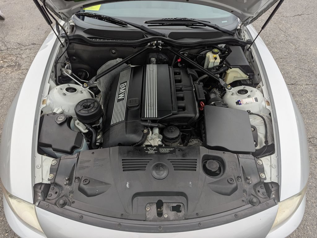 Used 2004 BMW Z4 3.0i RWD image 38