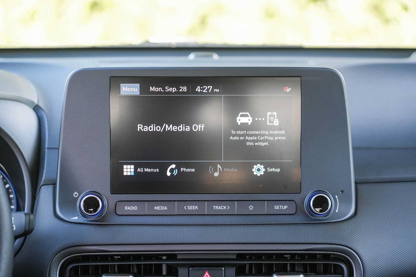 Certified 2023 Hyundai Kona SEL FWD image 13