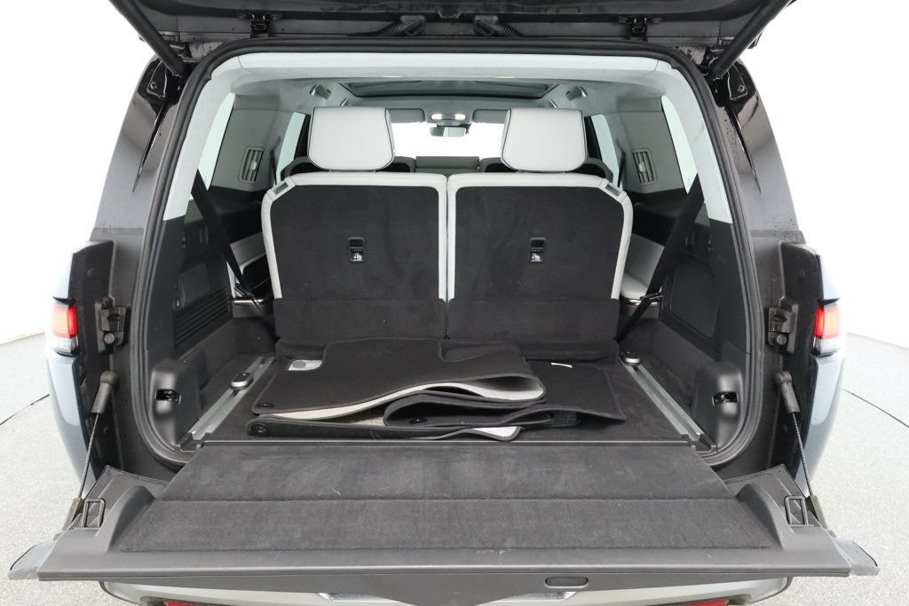 Used 2024 Rivian R1S Adventure AWD/4WD image 23