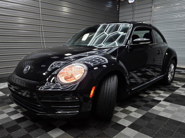 Used 2019 Volkswagen Beetle 2.0T S FWD image 35