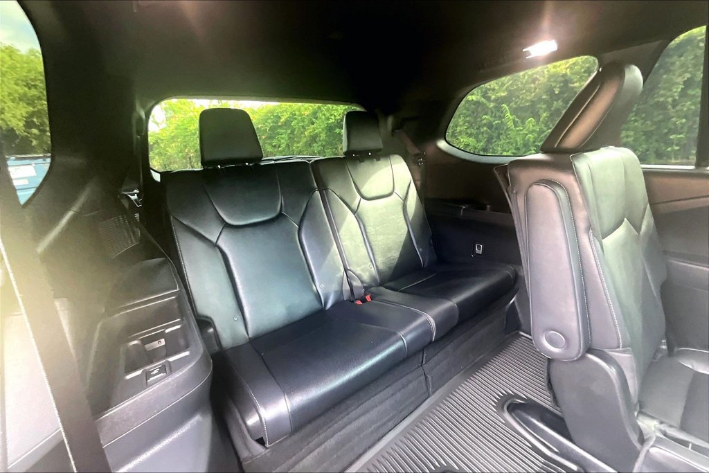 Used 2025 Lexus TX 500h AWD w/ Technology Package image 38