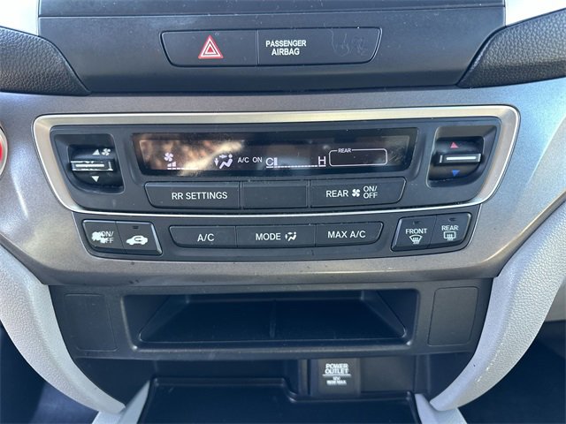 Used 2016 Honda Pilot LX image 23