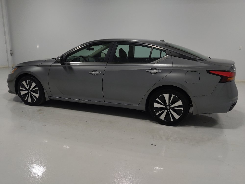 Used 2022 Nissan Altima 2.5 SV image 3