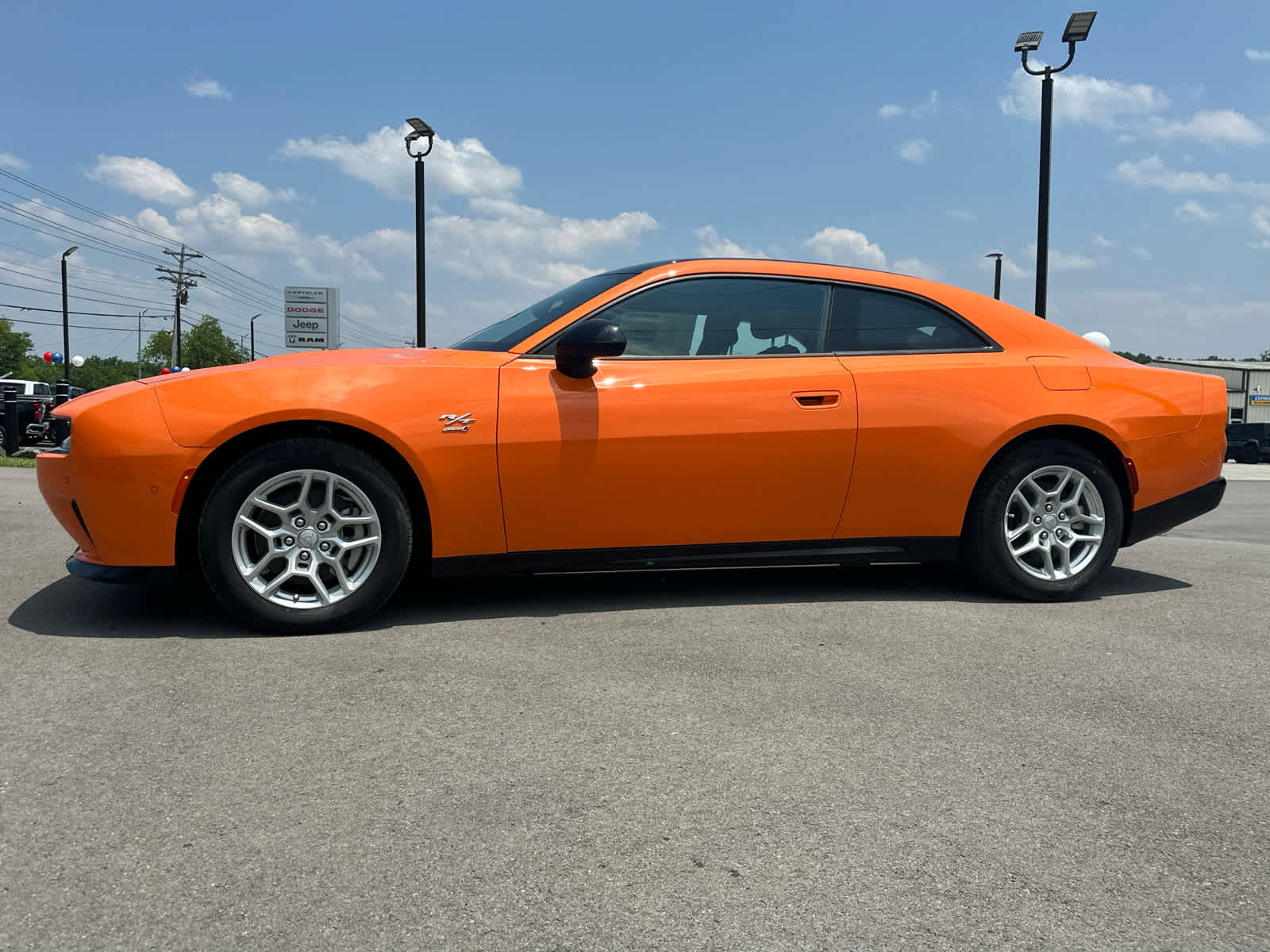 New 2025 Dodge Charger Daytona R/T w/ Quick Order Package 25M R/T image 5