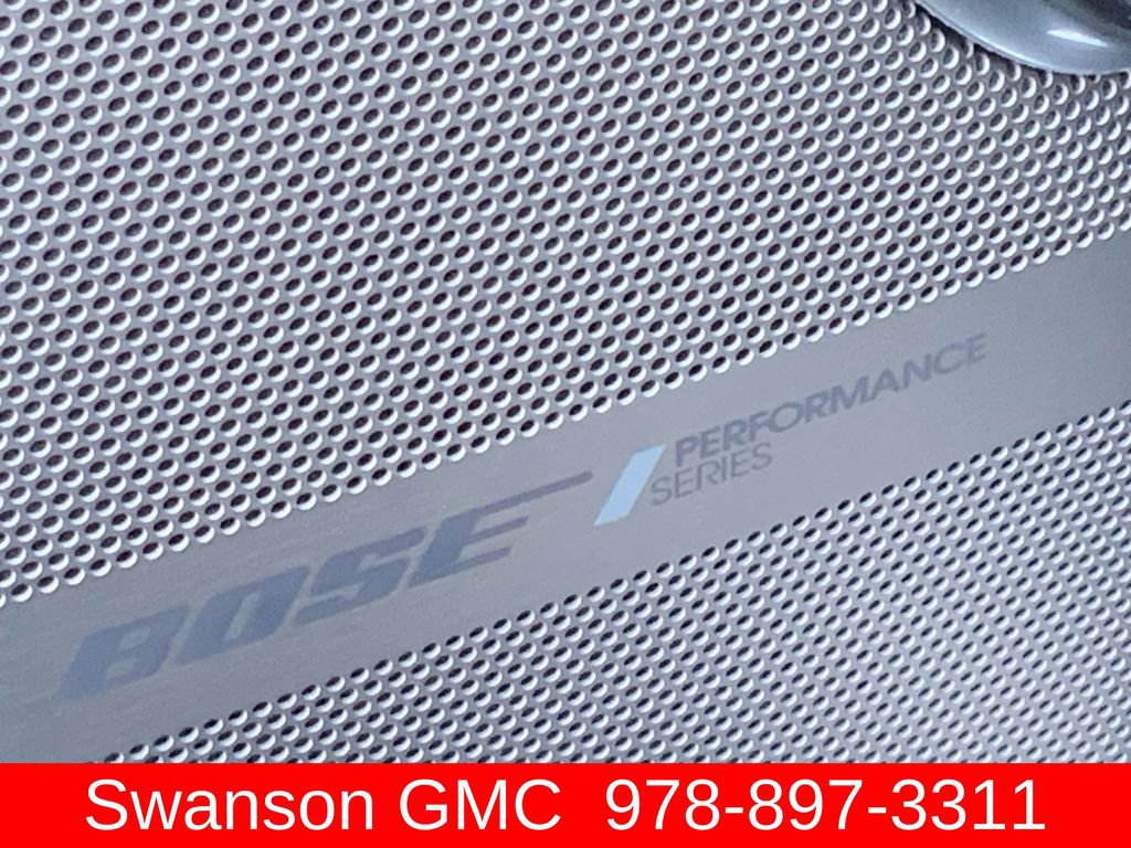 New 2026 GMC Yukon Denali Ultimate w/ LPO, Floor Liner Package AWD/4WD image 24