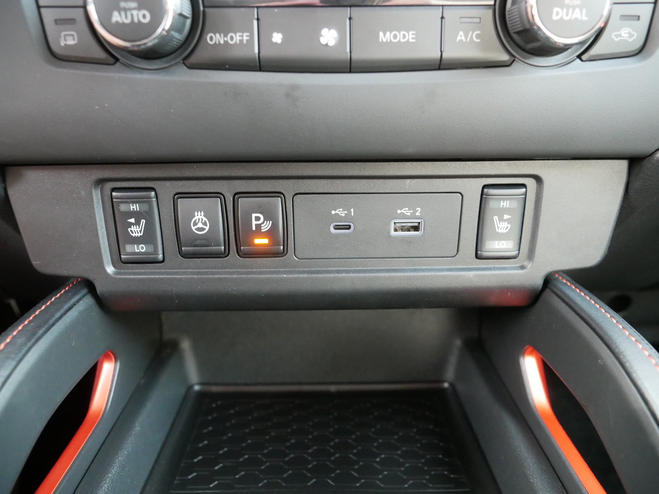 Certified 2023 Nissan Frontier PRO-4X w/ Pro Convenience Package AWD/4WD image 33