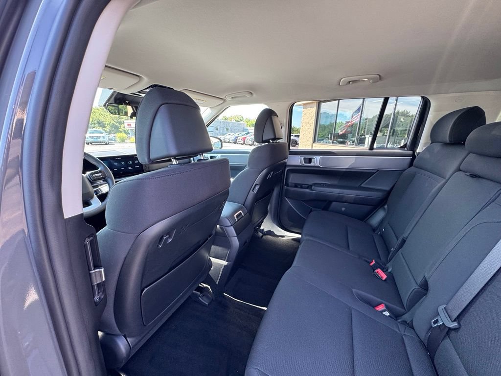 Certified 2026 Hyundai Santa Fe SE AWD/4WD image 10