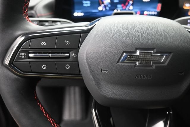 Used 2026 Chevrolet Traverse RS FWD image 15