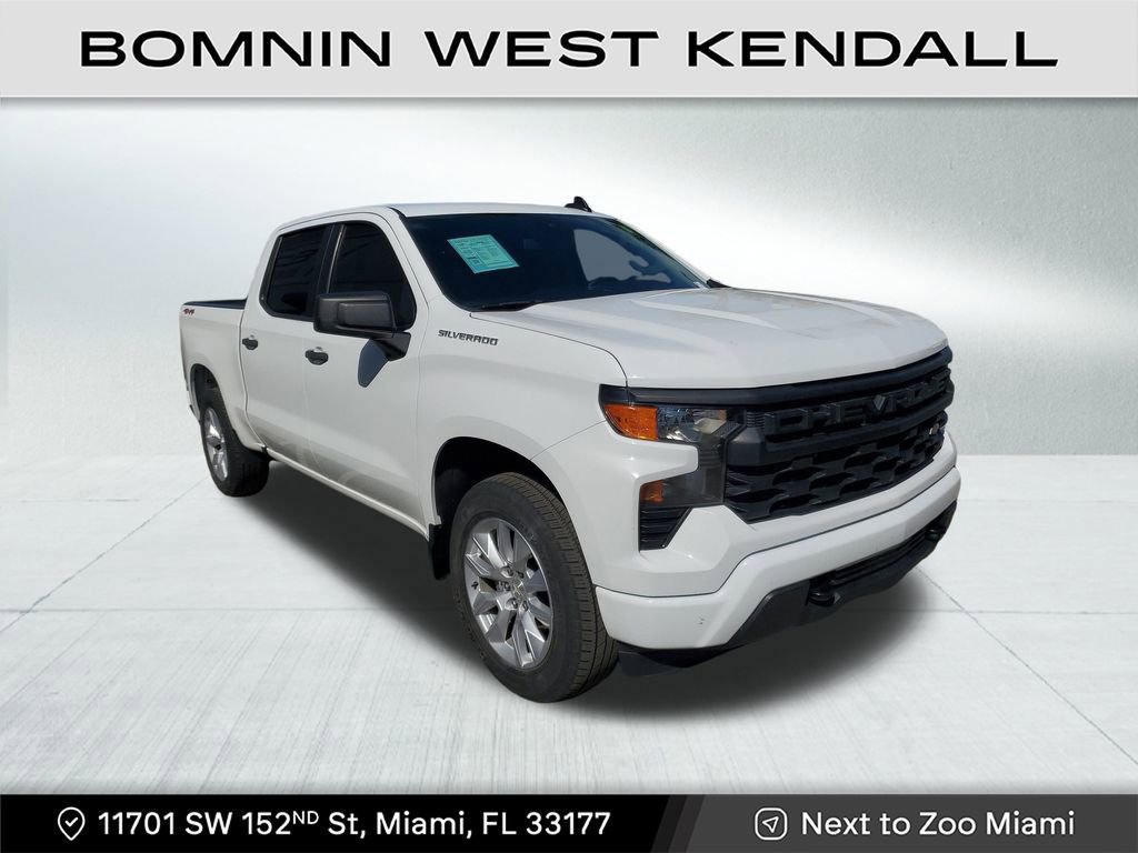 Used 2022 Chevrolet Silverado 1500 Custom image 1