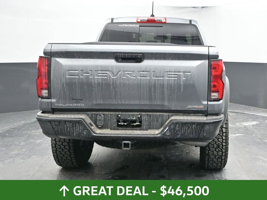 Used 2024 Chevrolet Colorado ZR2 w/ ZR2 Convenience Package III image 11