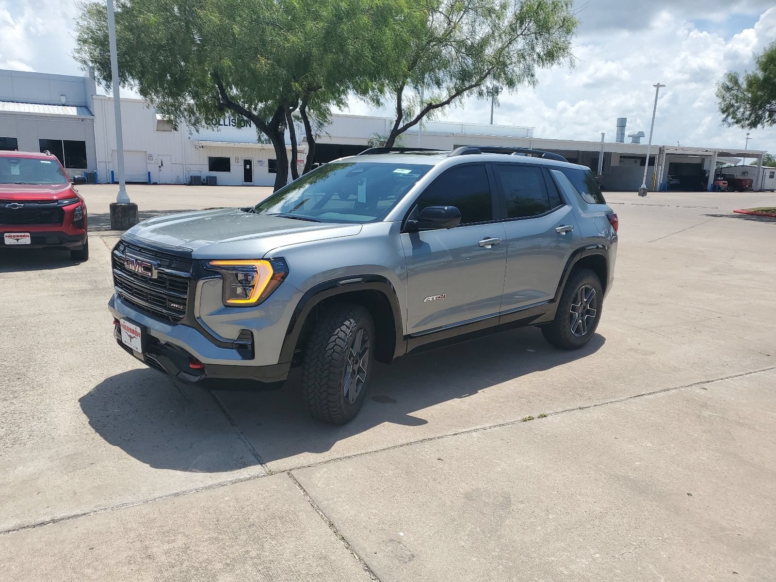 New 2026 GMC Terrain AT4 w/ Technology Package II AWD/4WD image 3