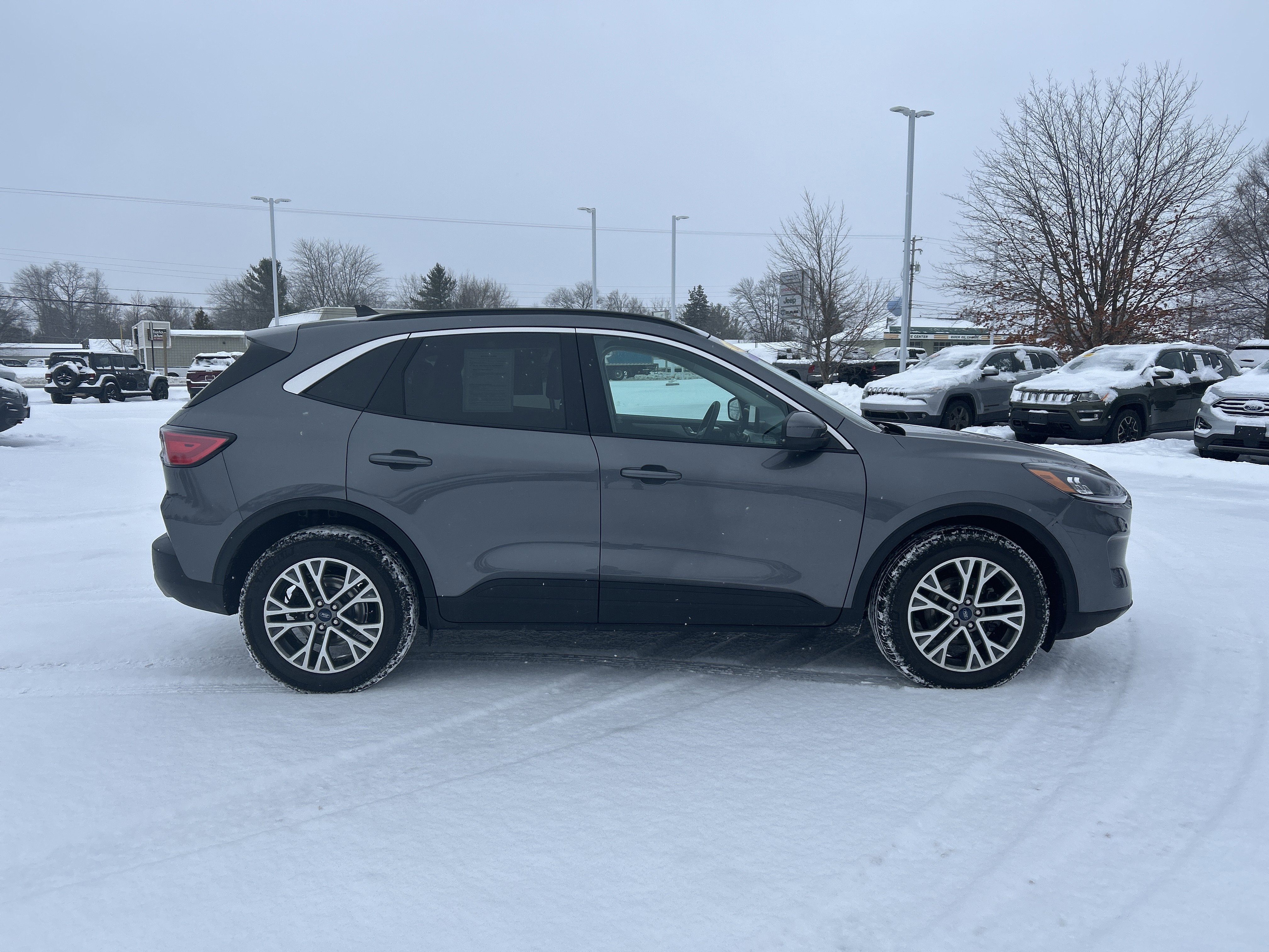 Certified 2021 Ford Escape SEL image 2