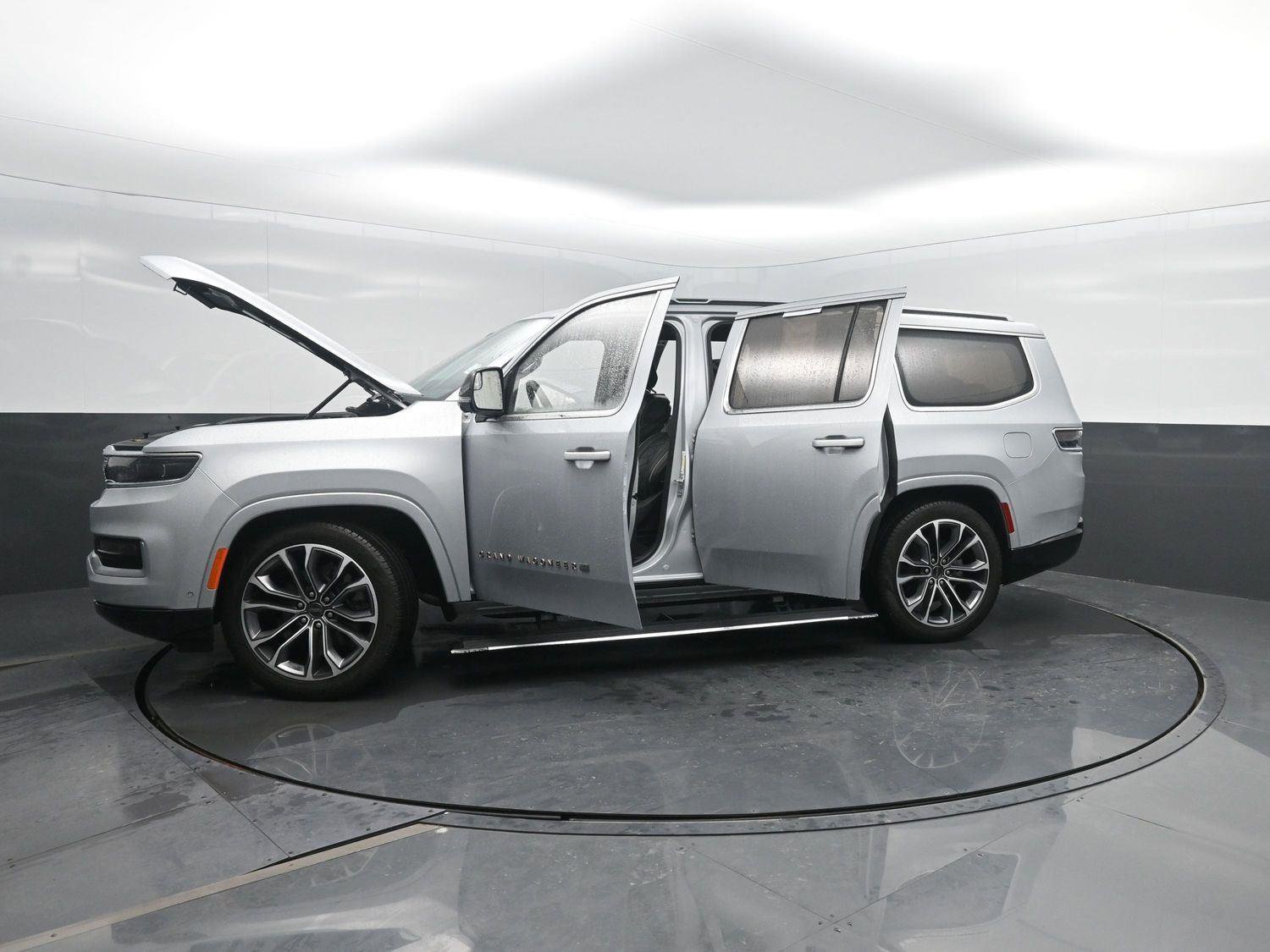 Used 2024 Jeep Grand Wagoneer Series III image 53