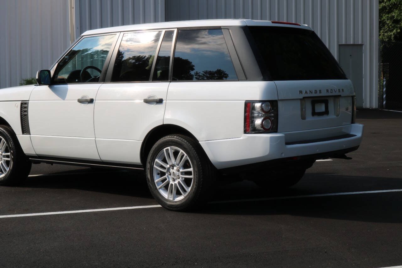 Used 2011 Land Rover Range Rover HSE AWD/4WD image 25