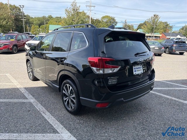 Used 2023 Subaru Forester Limited image 5