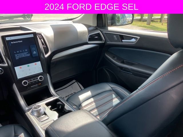 Used 2024 Ford Edge SEL w/ Sport Appearance Package image 21