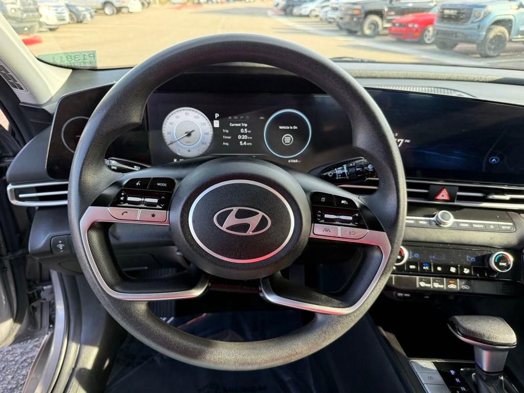 Used 2024 Hyundai Elantra SEL image 19