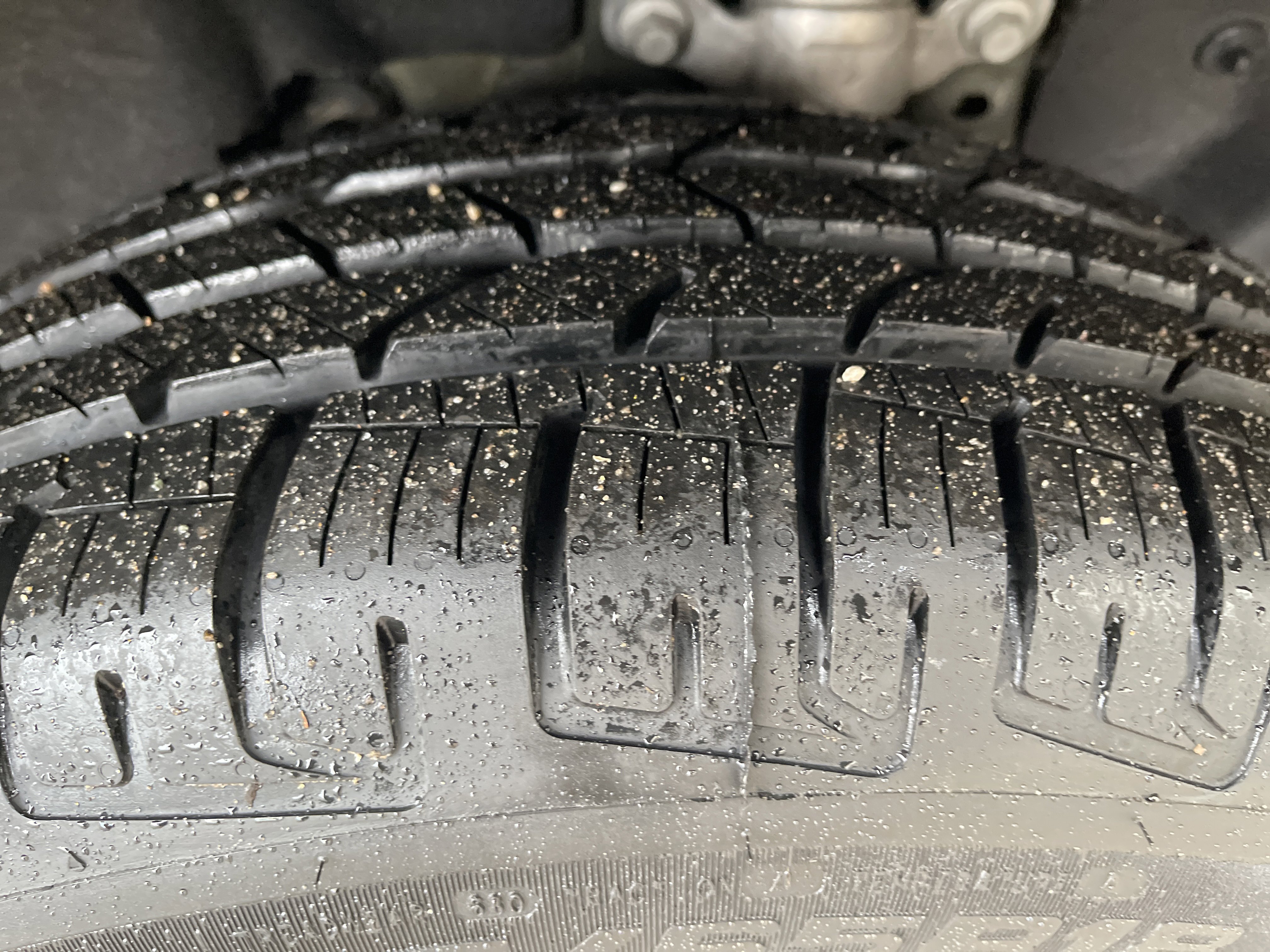 Used 2022 Ford Explorer XLT image 23