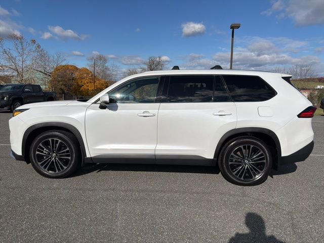 Used 2024 Toyota Grand Highlander AWD Hybrid image 5
