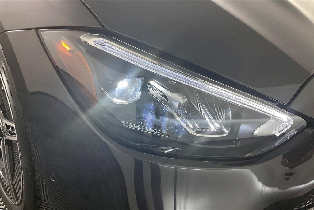 Used 2026 Mercedes-Benz C 300 4MATIC Sedan image 23