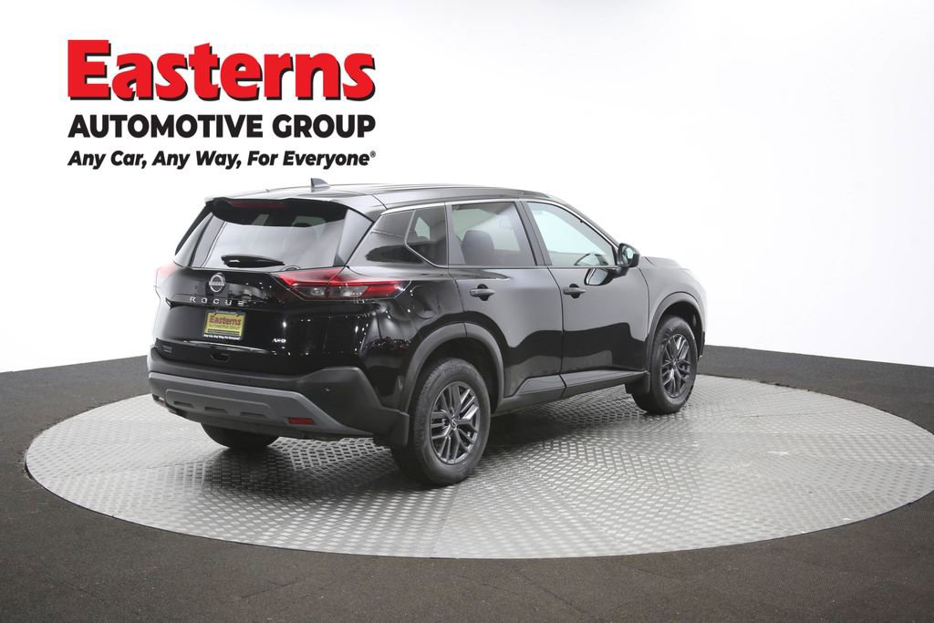 Used 2023 Nissan Rogue S AWD/4WD image 41