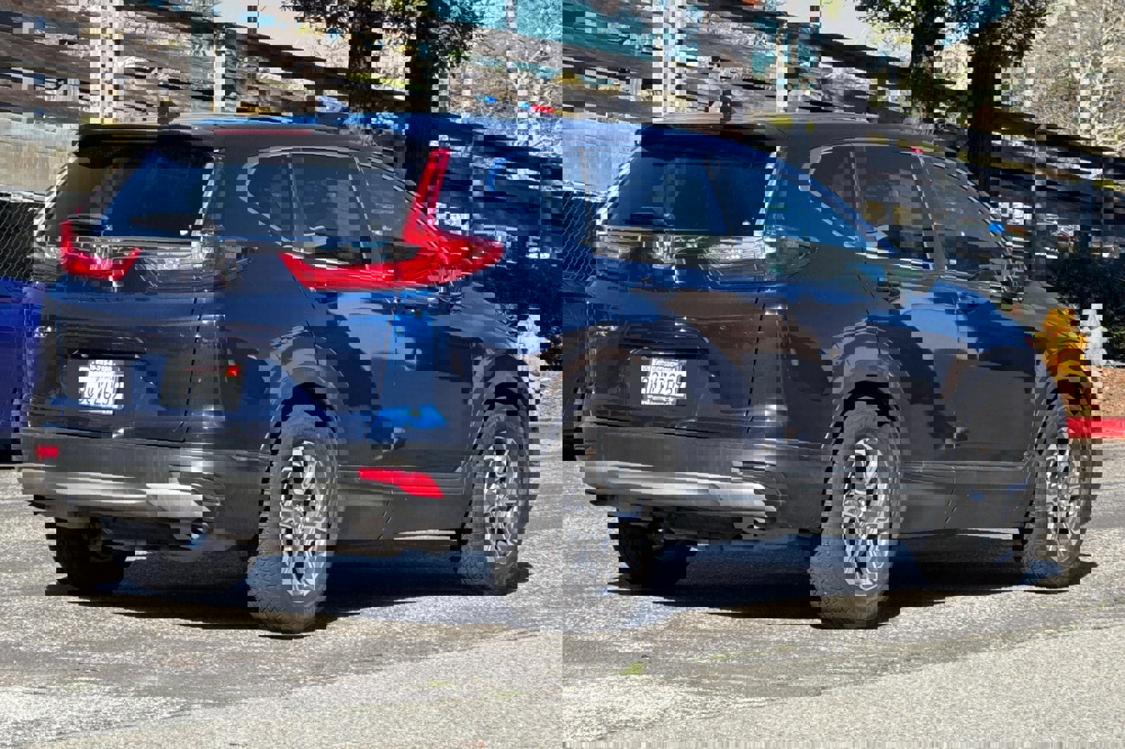 Used 2018 Honda CR-V EX image 4