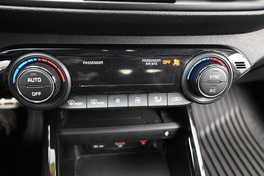 Used 2022 Kia Forte GT-Line w/ GT-Line Premium Package FWD image 32