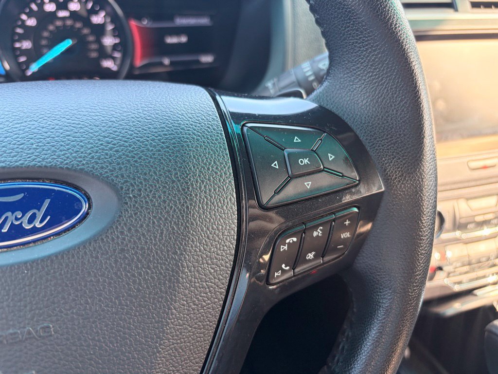Used 2016 Ford Explorer XLT w/ Equipment Group 202A AWD/4WD image 11