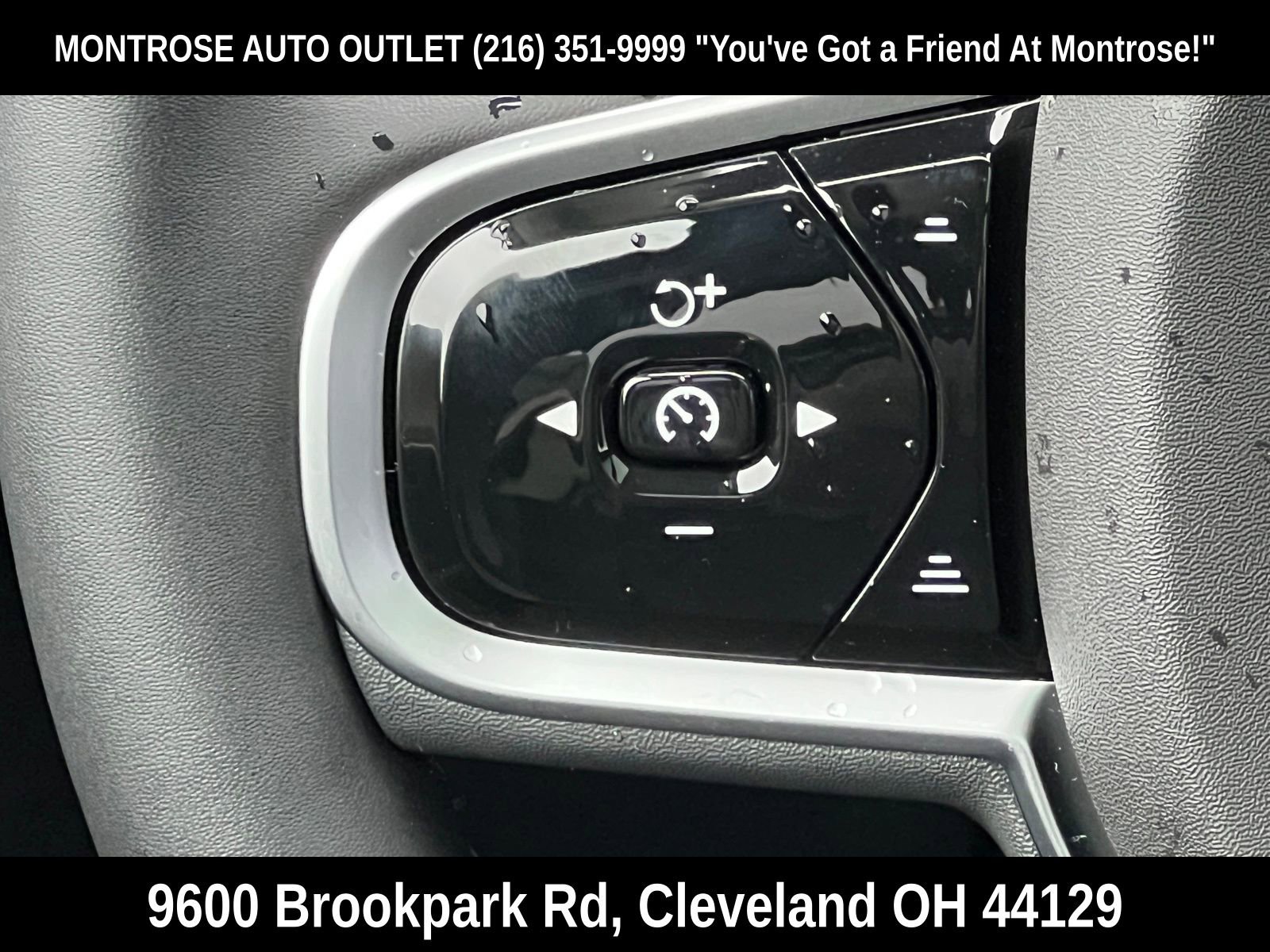 New 2026 Volvo XC90 T8 Plus w/ Protection Package Premier image 31