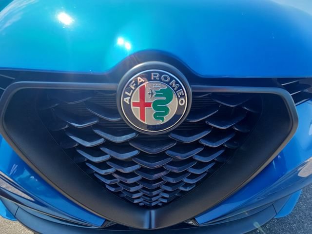 Used 2024 Alfa Romeo Tonale Veloce AWD/4WD image 35