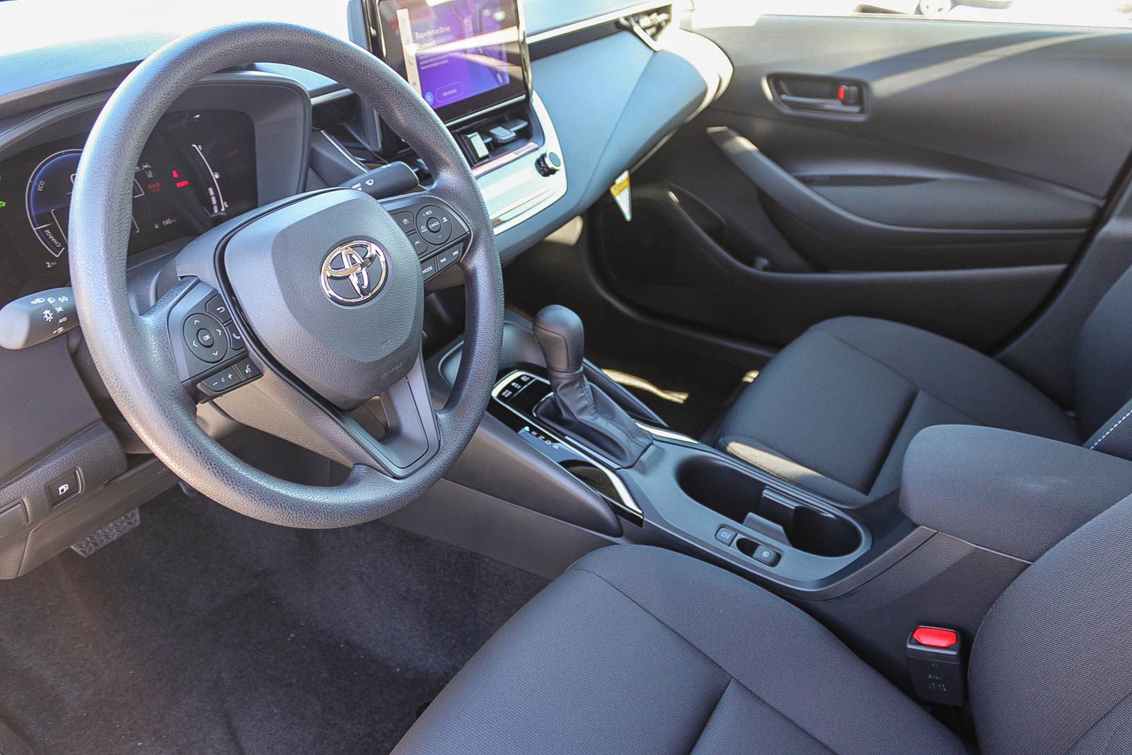 New 2026 Toyota Corolla LE w/ Carpet Mat Package (TMS) FWD image 20
