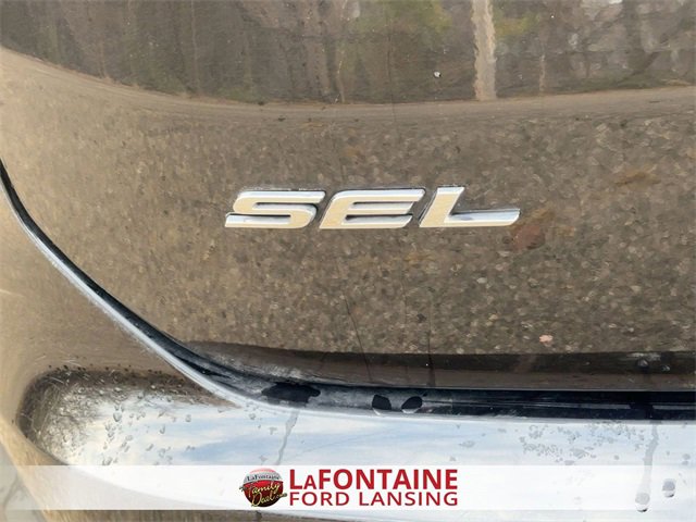 Used 2023 Ford Edge SEL image 10