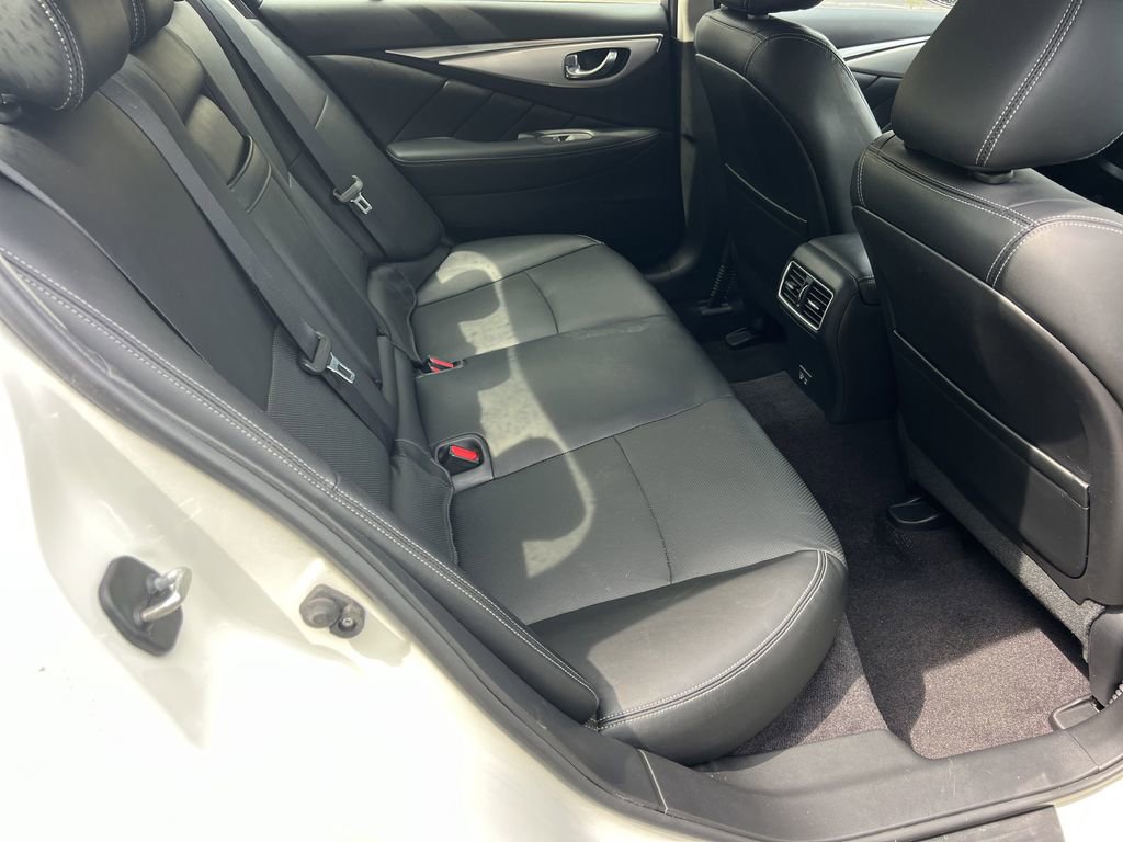 Used 2022 INFINITI Q50 Luxe w/ Cargo Package image 12