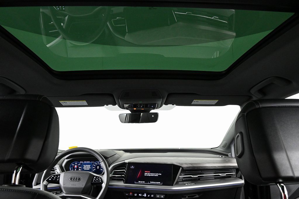New 2025 Audi Q4 e-tron Prestige image 20