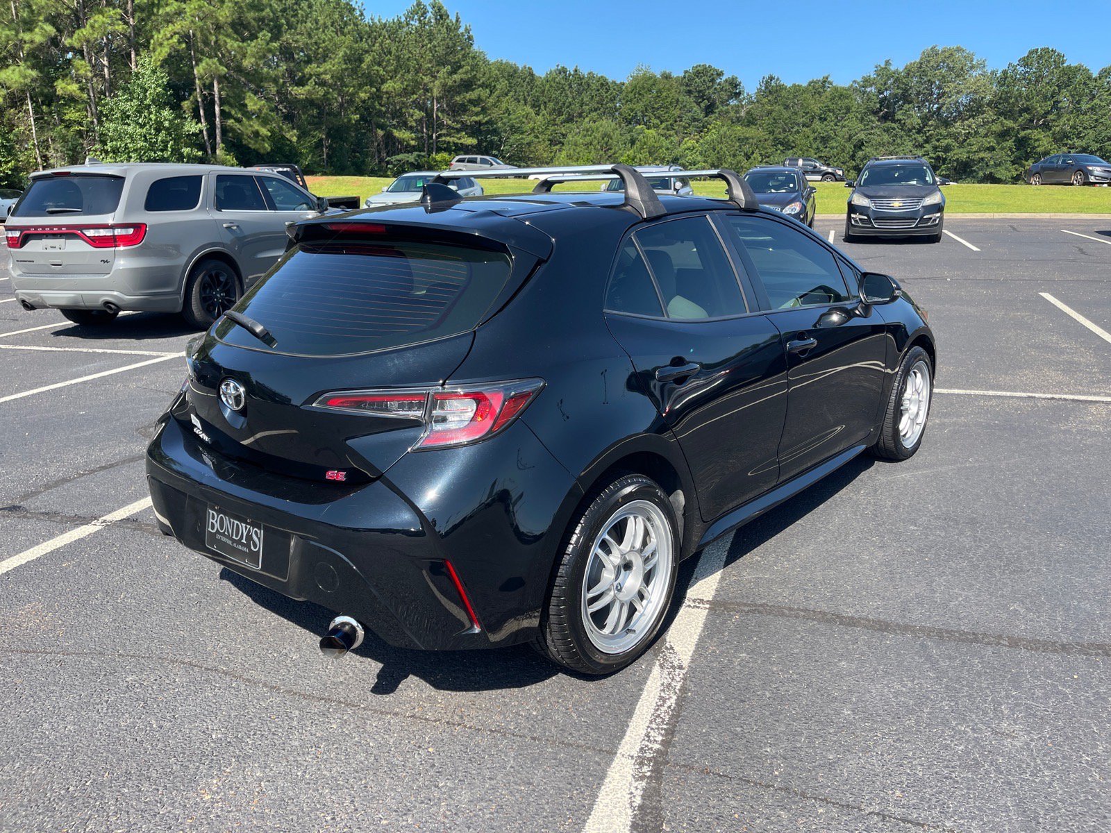 Used 2021 Toyota Corolla SE FWD image 17