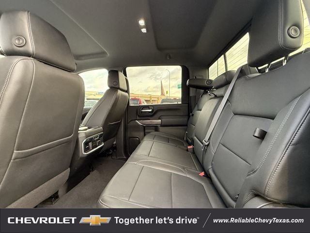 Used 2021 Chevrolet Silverado 2500 LTZ w/ LTZ Convenience Package AWD/4WD image 34