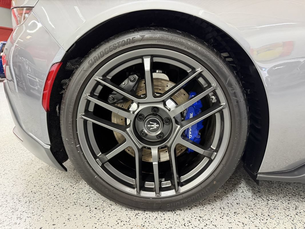 Used 2024 Maserati MC20 Cielo RWD image 40