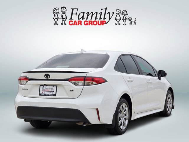 Used 2024 Toyota Corolla LE FWD image 4