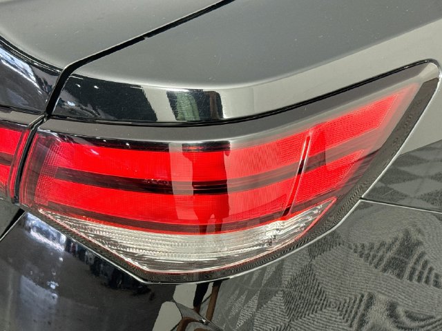 Used 2020 Nissan Sentra SV FWD image 31