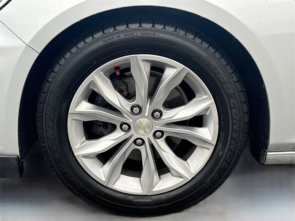 Used 2020 Chevrolet Malibu LT image 31