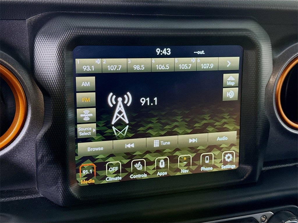 Used 2022 Jeep Gladiator Mojave w/ LED Lighting Group image 8