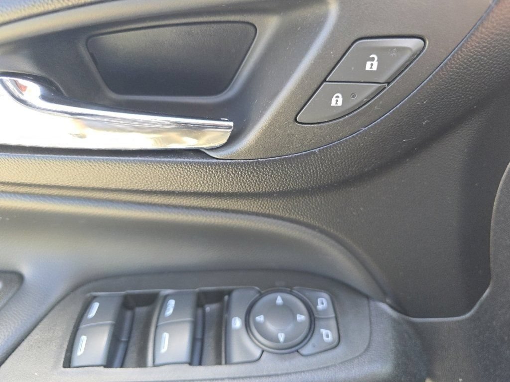 Used 2024 Chevrolet Equinox LT AWD/4WD image 27