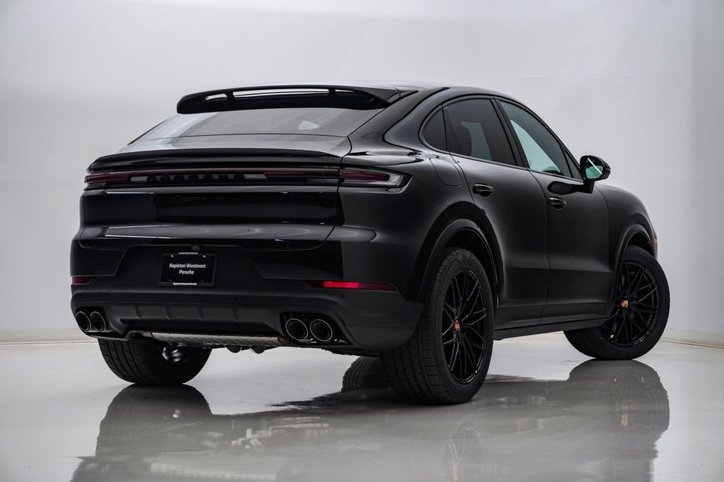 New 2026 Porsche Cayenne Coupe AWD/4WD image 11