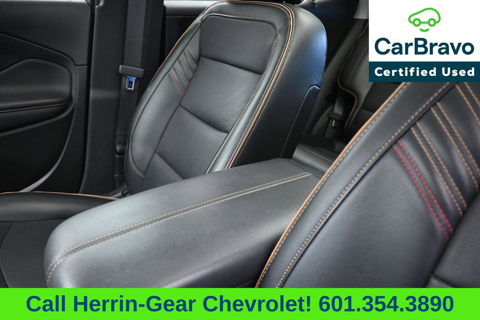 Used 2022 GMC Terrain AT4 w/ Infotainment Package II AWD/4WD image 14