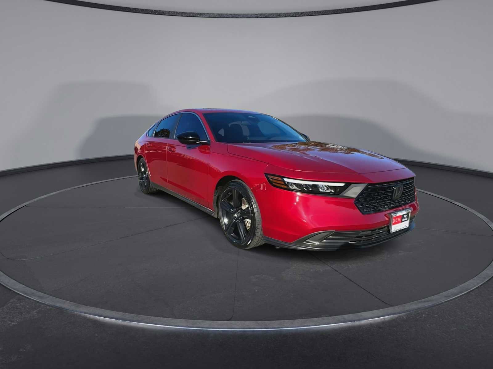 Used 2023 Honda Accord Sport image 2