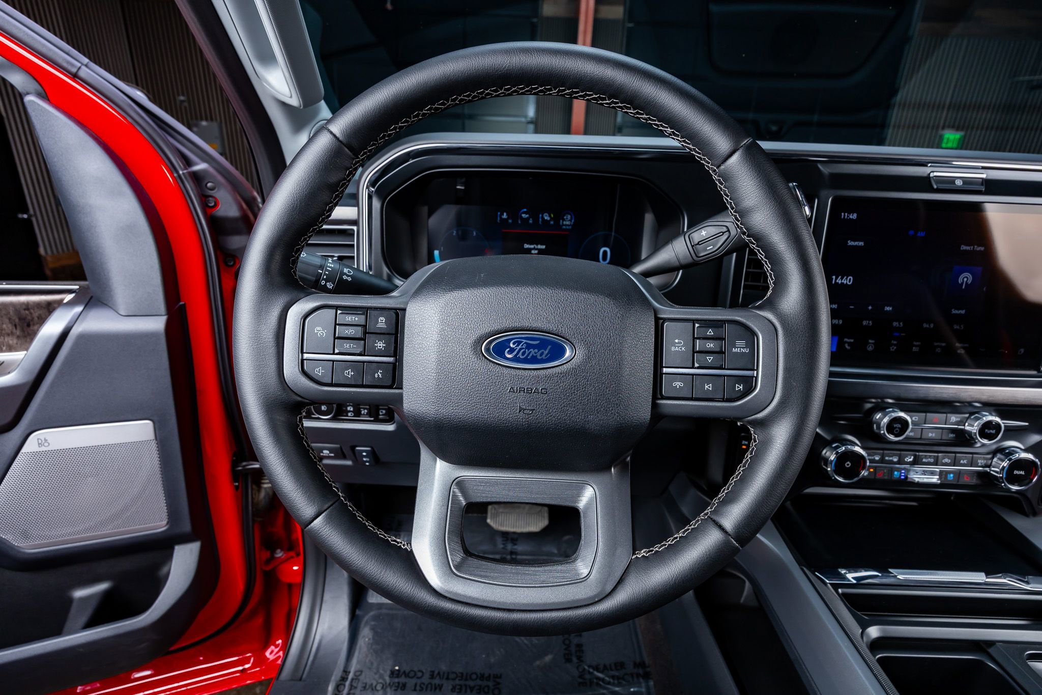 Used 2026 Ford F350 Lariat w/ Lariat Premium Package image 19