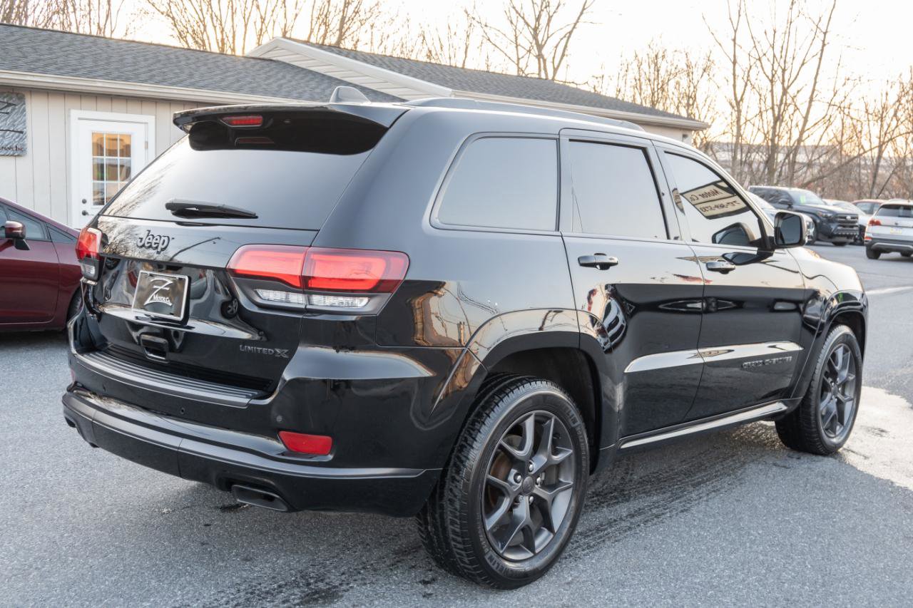Used 2020 Jeep Grand Cherokee Limited X image 11
