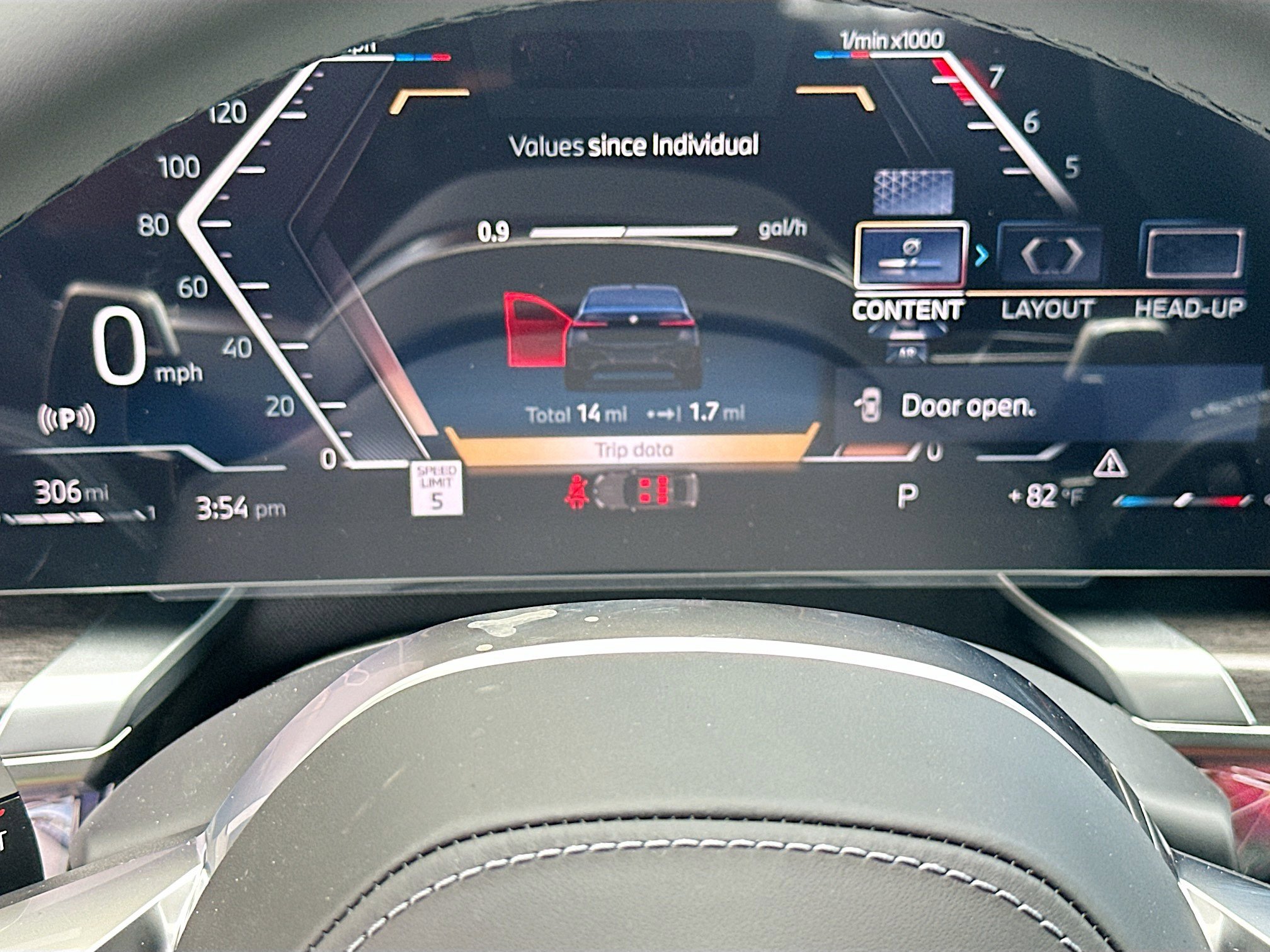 New 2026 BMW 740i RWD image 9