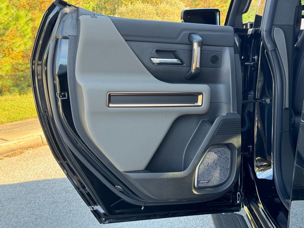 New 2025 GMC Hummer EV 2X image 24