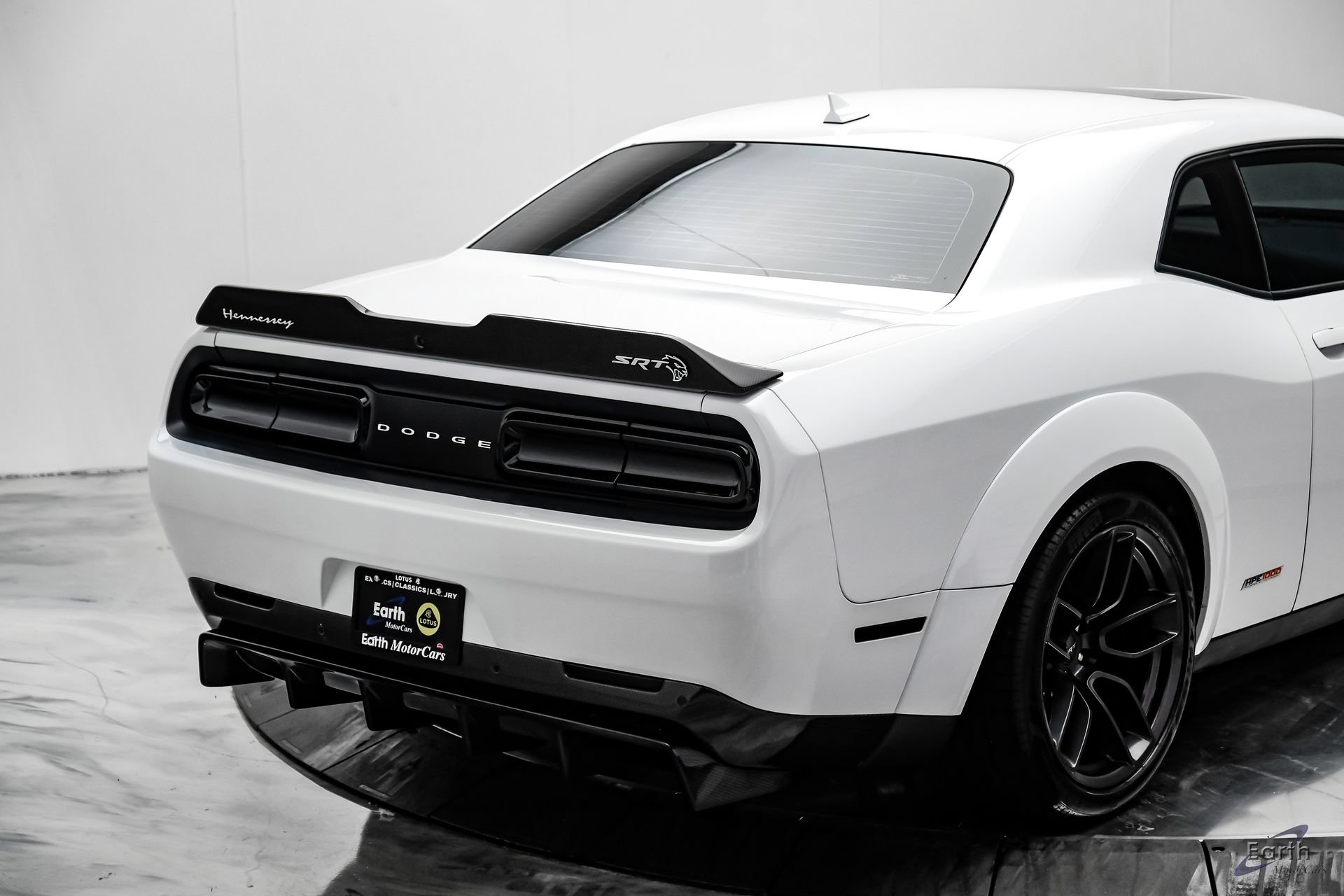 Used 2018 Dodge Challenger SRT Hellcat RWD image 22